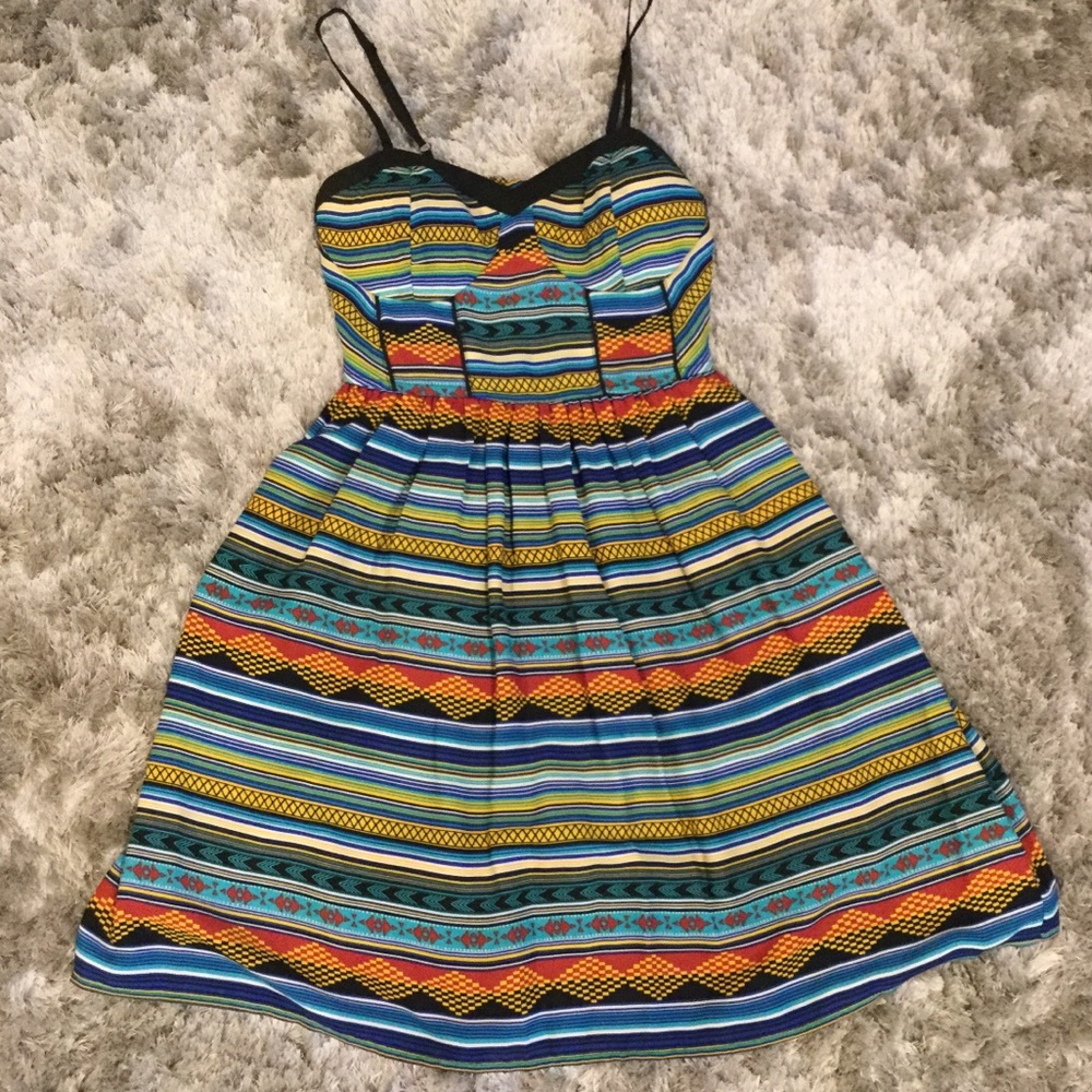 XHILARATION TRIBAL PRINT MINI DRESS.